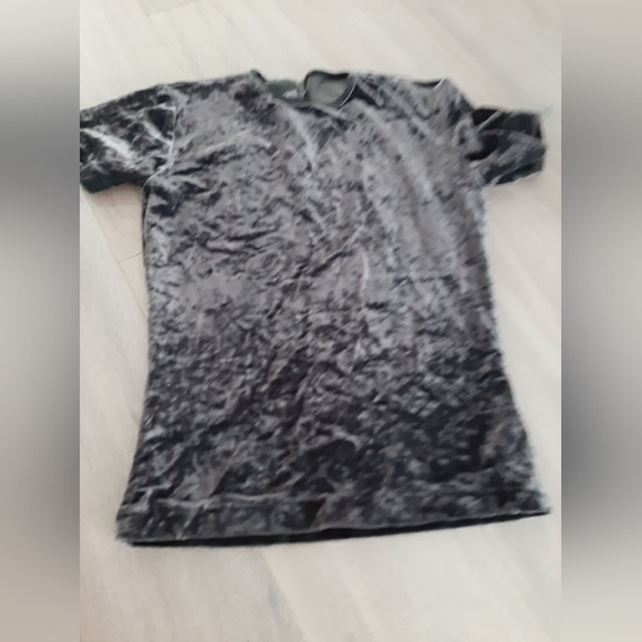 Velvet top - Picture 1 of 7